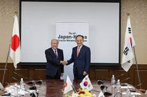 日韓、スワップ協定の再開で合意　経済分野での関係改善の象徴