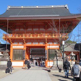 s-八坂神社正門