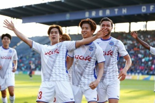 Ventforet Kofu was qualified to the knockout-stage of the asia champions league and plays in the japanese second division