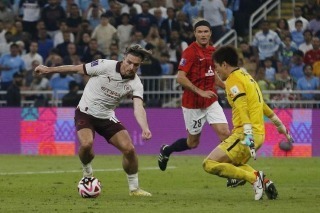 Man City outclass Urawa Red Diamonds to reach Club World Cup final