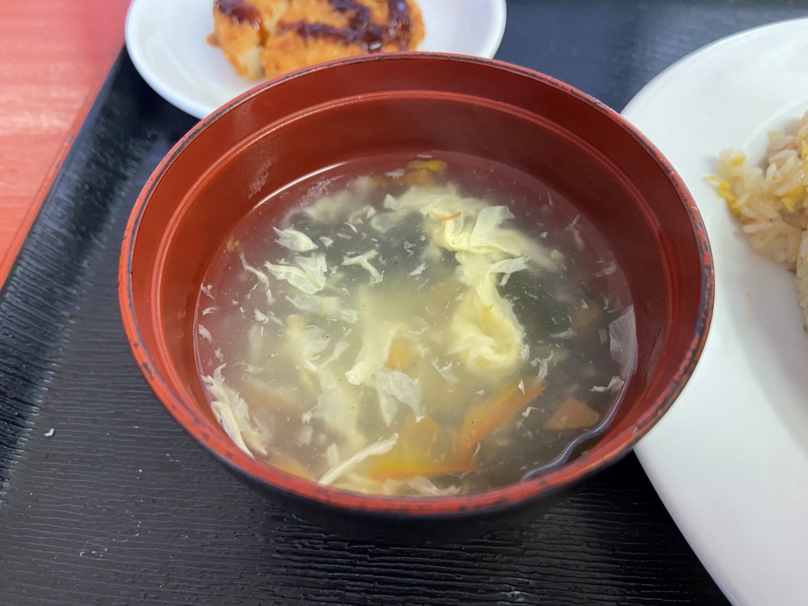 鮮味軒　日替りB　バラ炒飯　スープ