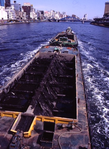 ２．隅田川：ゴミ廃棄船-11P 02hqt
